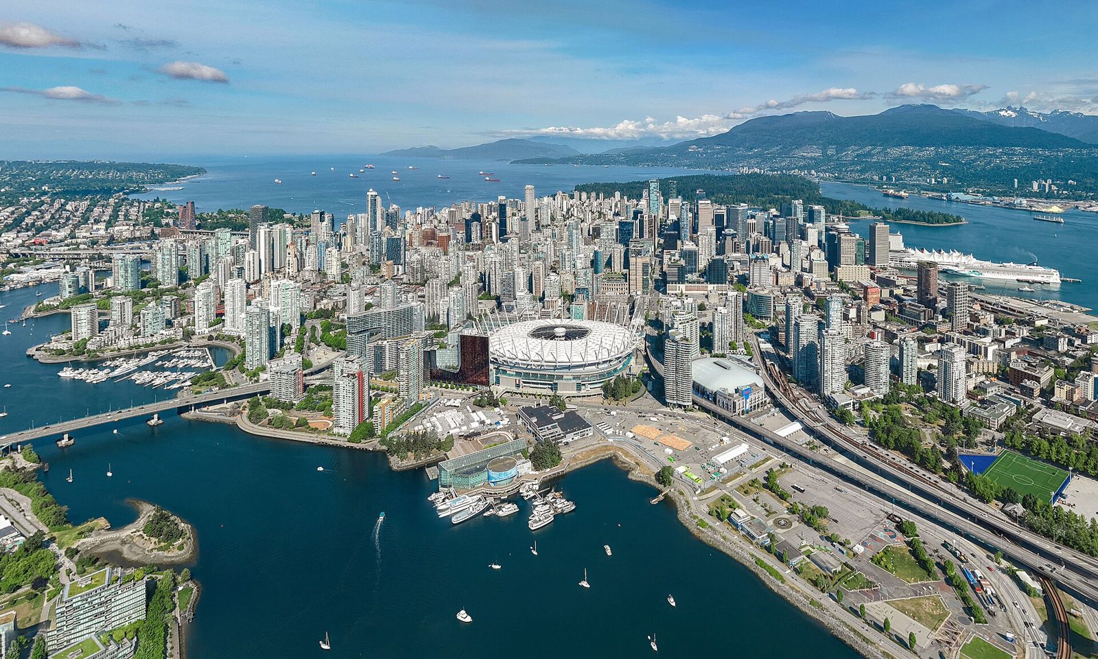 Weekend Getaways From Vancouver: Drive & Cost — cover photo